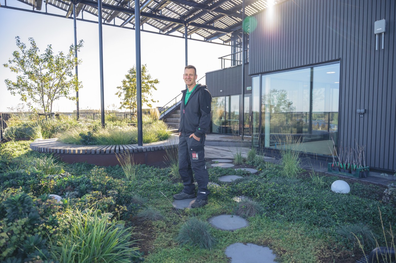 Gert Jansen a Ginkel Groep kertjében